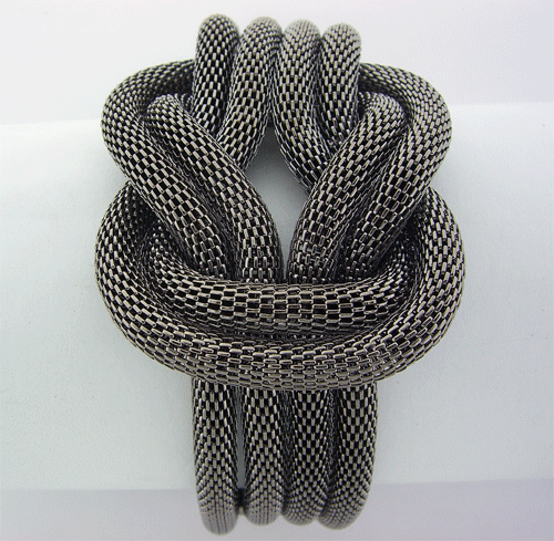 Black metal chain bracelet