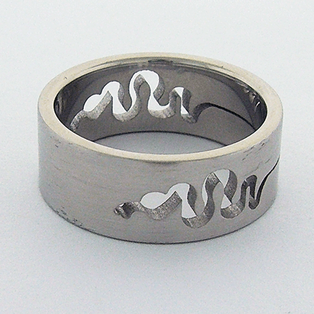 Snake Lazer Cut Ring